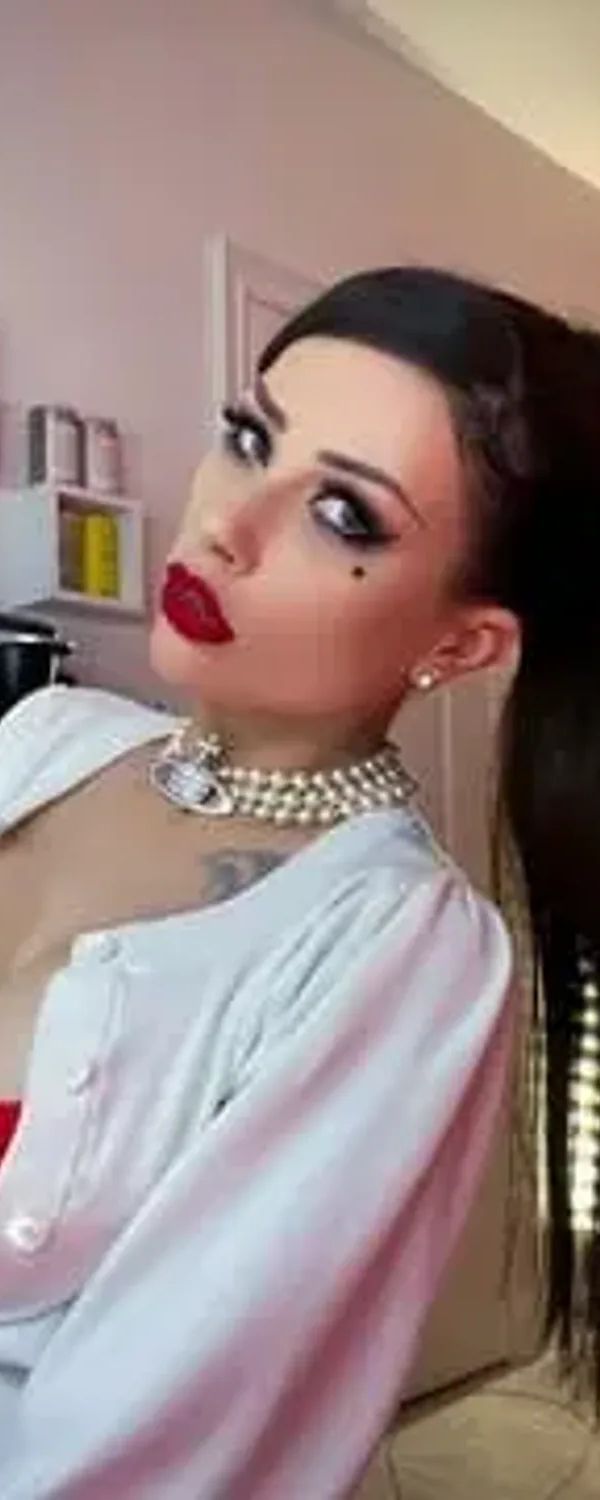 Vera Bambi (free) OnlyFans photo 1
