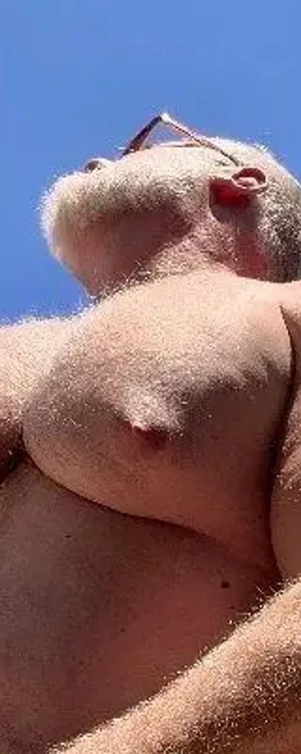 Pecdad OnlyFans photo 1