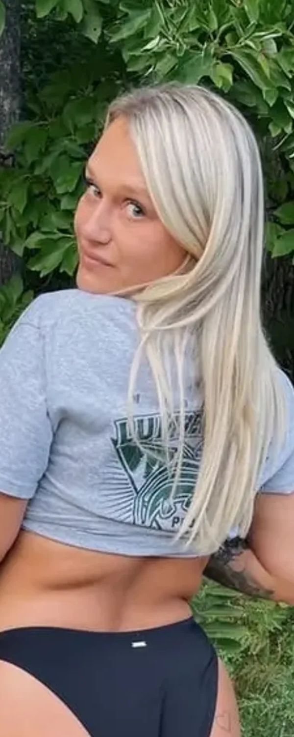 Hannah Farm OnlyFans photo 1