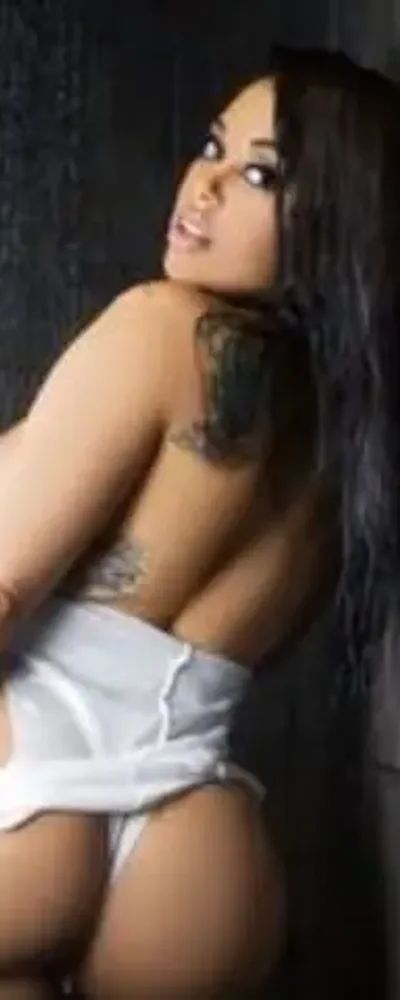 IG @realmonedivine