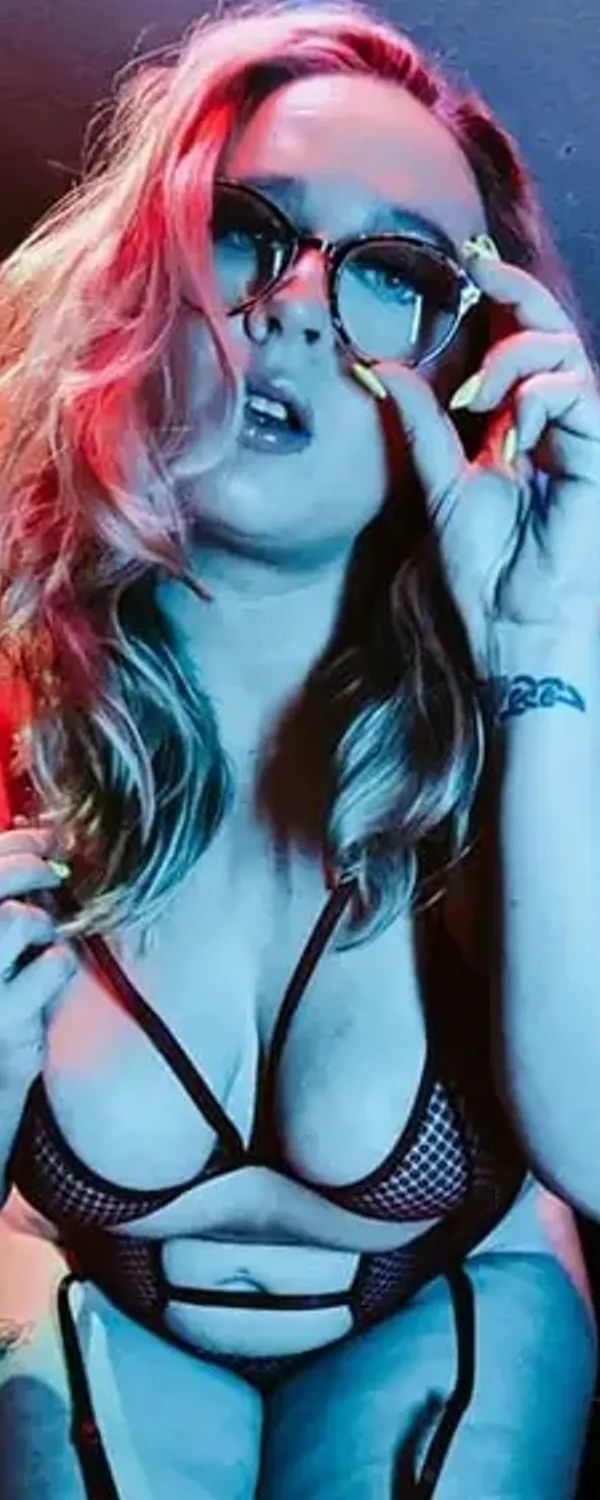 Vivian Vibes OnlyFans photo 1