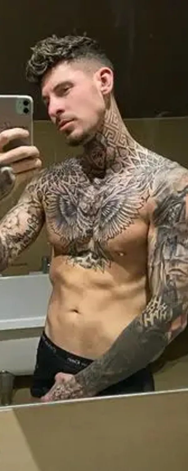 Sam Chaloner OnlyFans photo 1