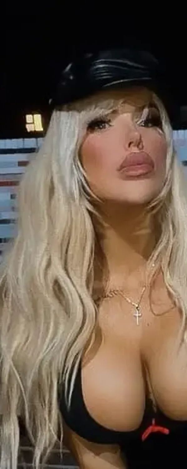 Kasey Morgan 57k OnlyFans photo 1