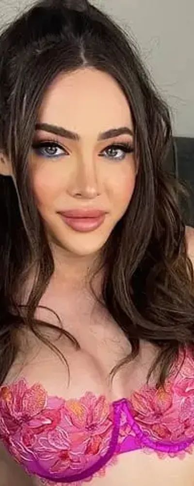 Stella 🏳️‍⚧️ 8 INCH TGIRL 🍆 FREE