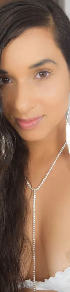 Mirabella Estella Official
