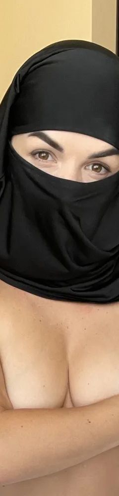 Gala Black 🖤