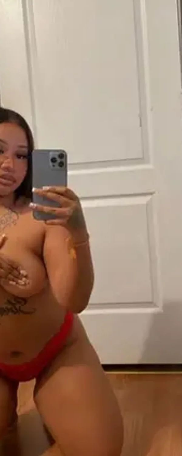 Fel<3 OnlyFans photo 1