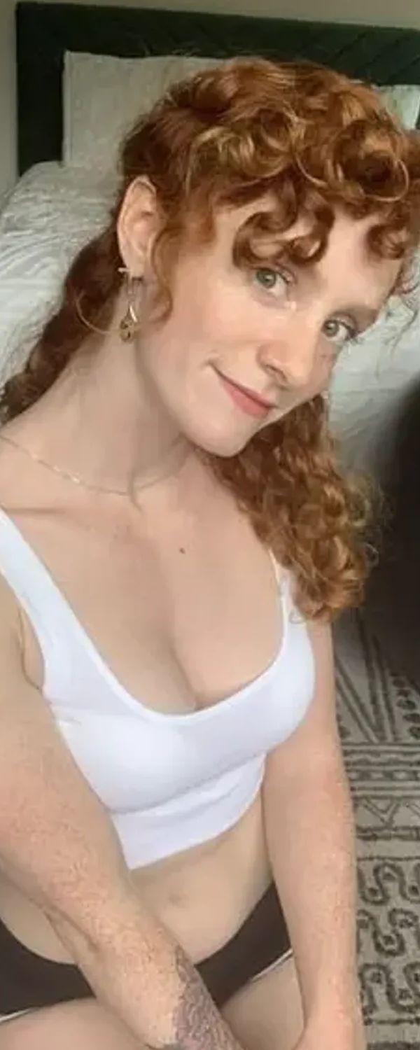 Amy Hart OnlyFans photo 1