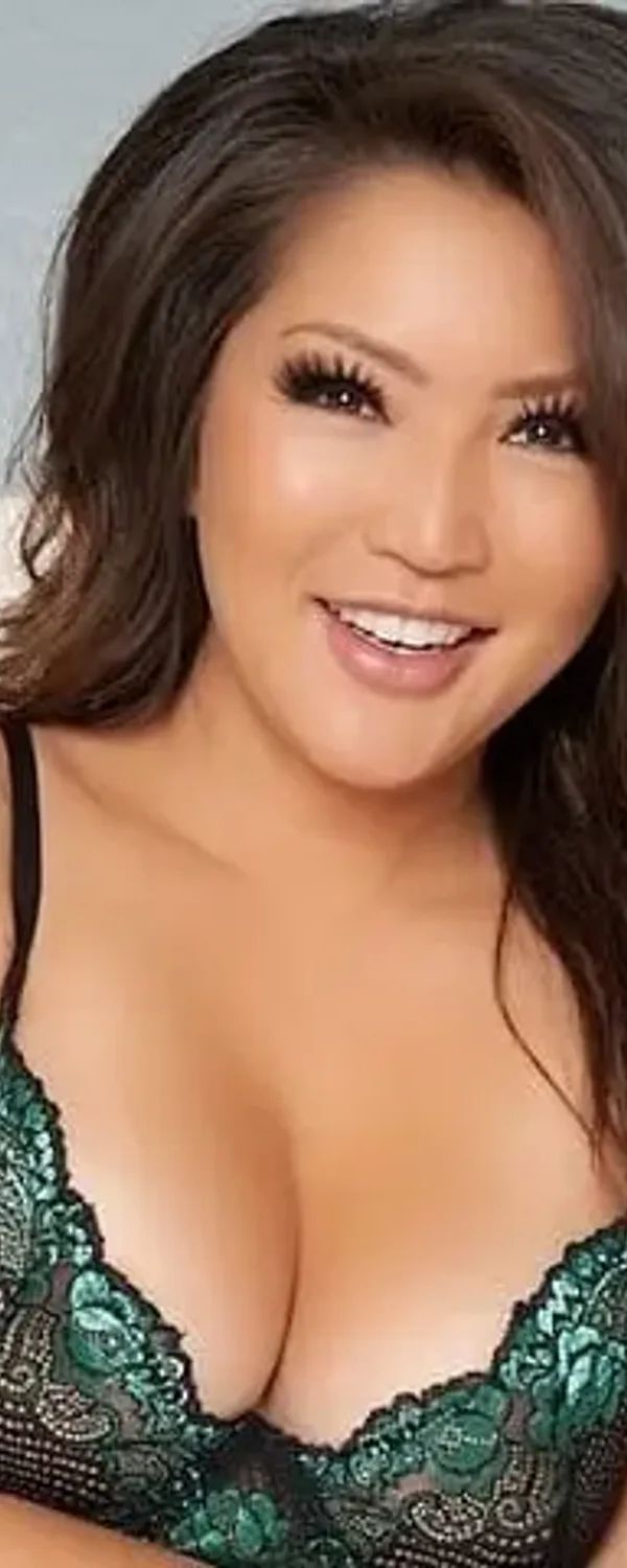 Tia Kai OnlyFans photo 1