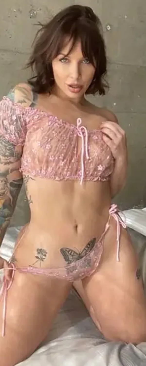 Ivy Lebelle OnlyFans photo 1