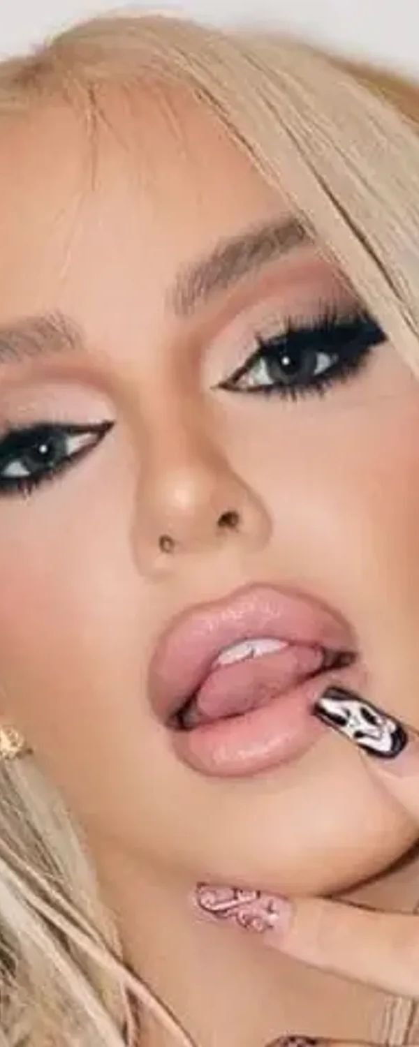 Tana Mongeau OnlyFans photo 1