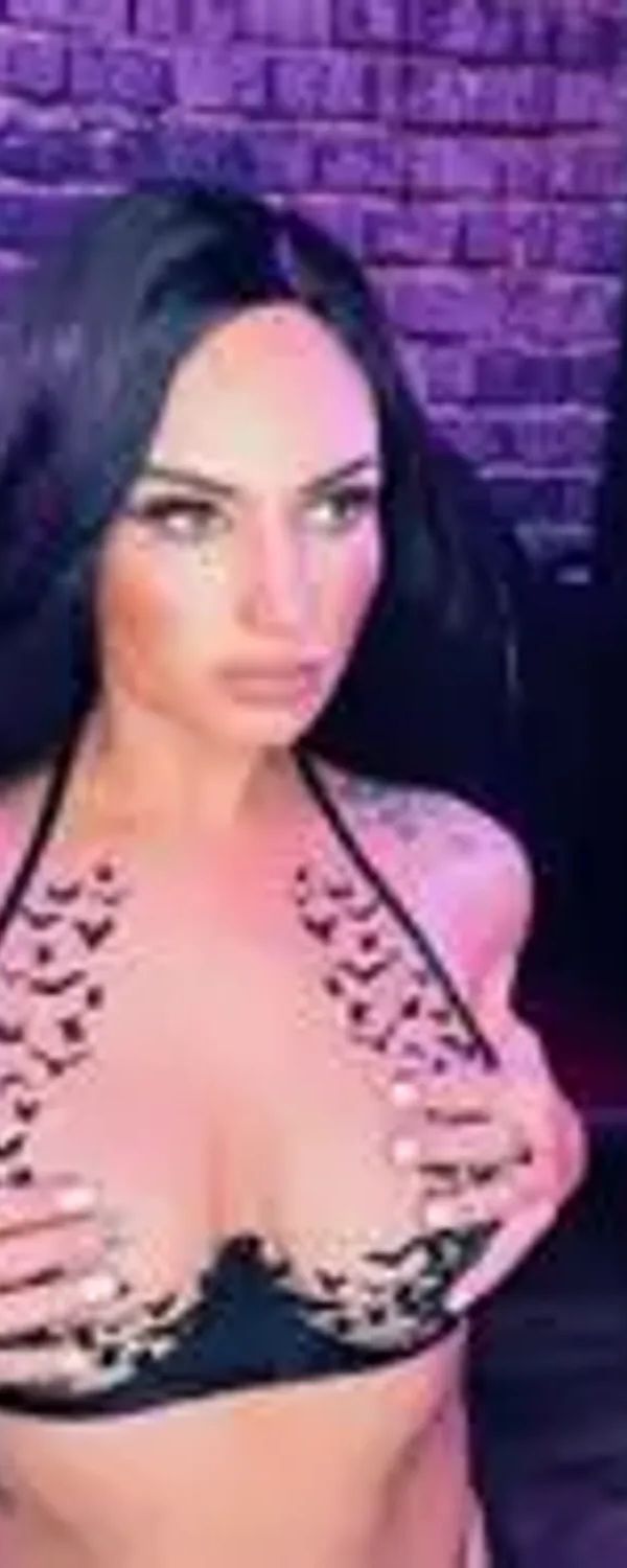 Riley Madison OnlyFans photo 1
