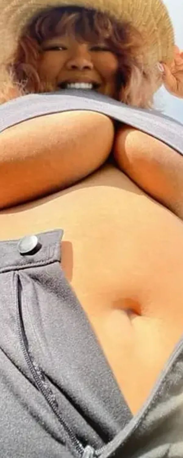 Mila Loves OnlyFans photo 1