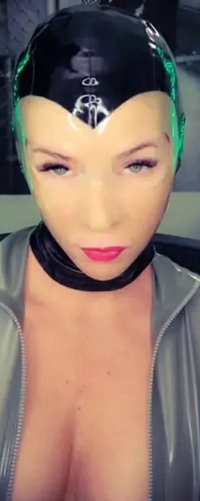 Latexrapture (scarlett)