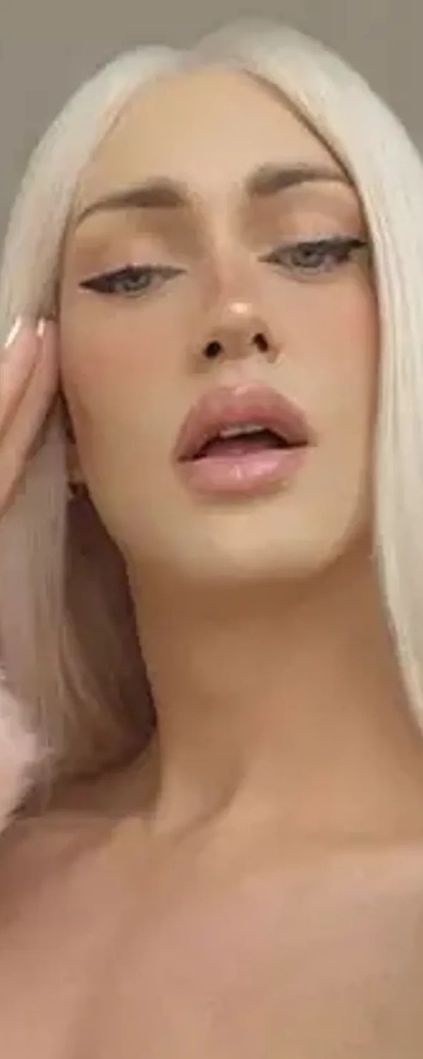 Goddess Alaska 👑 Big D Barbie OnlyFans photo 1