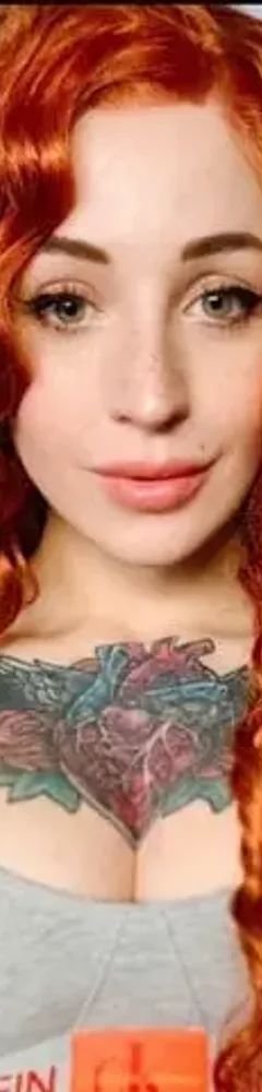 🎨yana Sinner🦊 Tattooed Nerdy Redhead