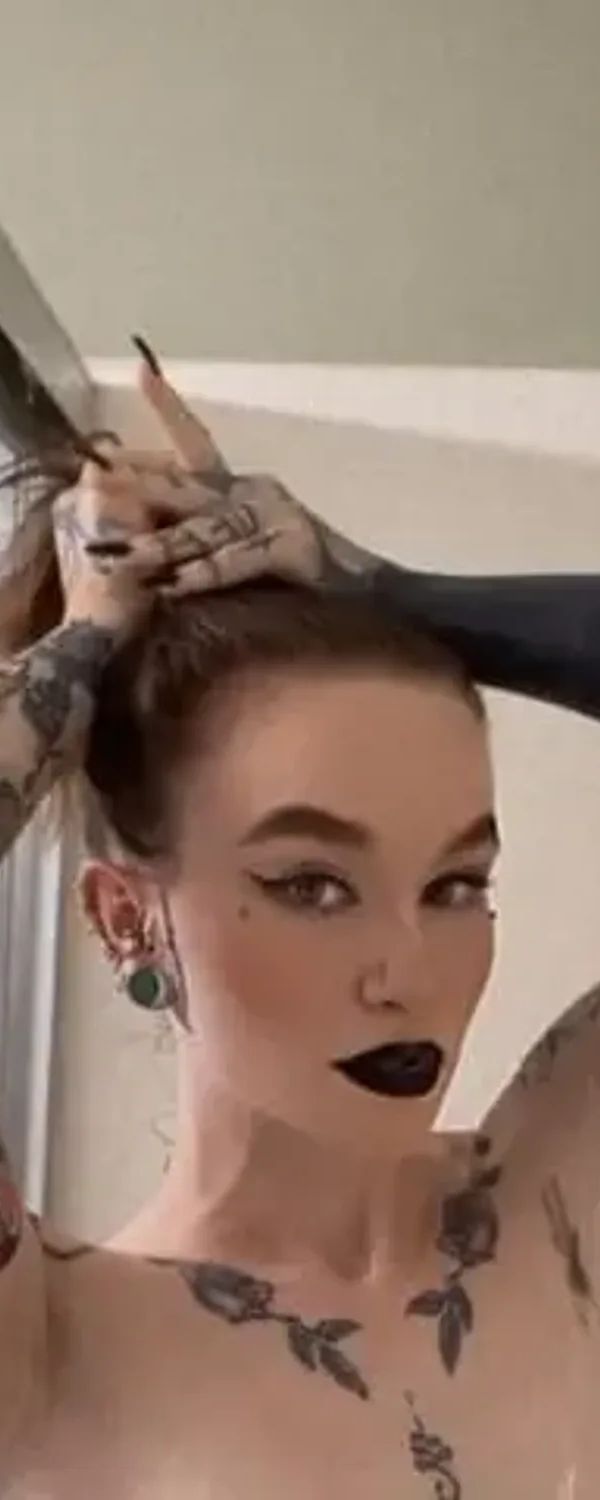 Psycho Sarah OnlyFans photo 1