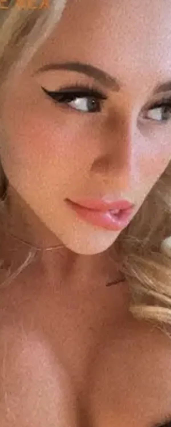 Alliee Rex OnlyFans photo 1