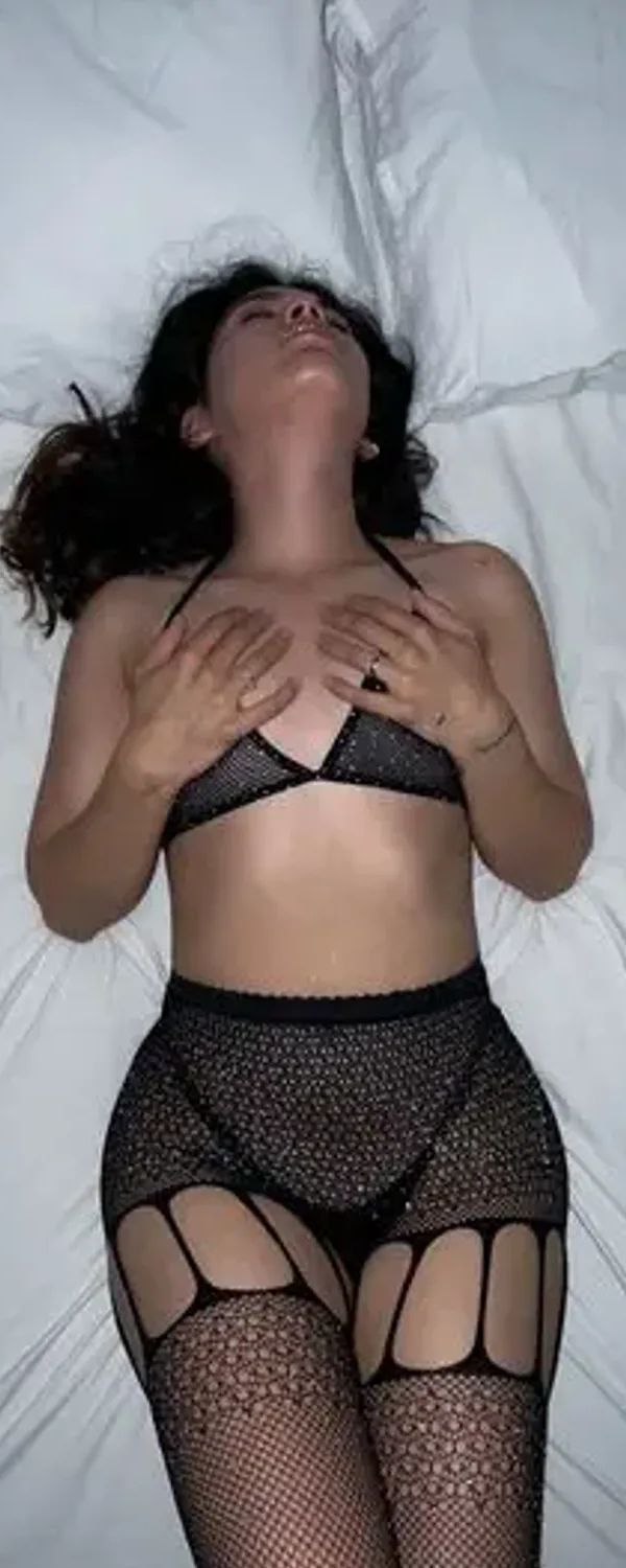 Alejandra Glez OnlyFans photo 1