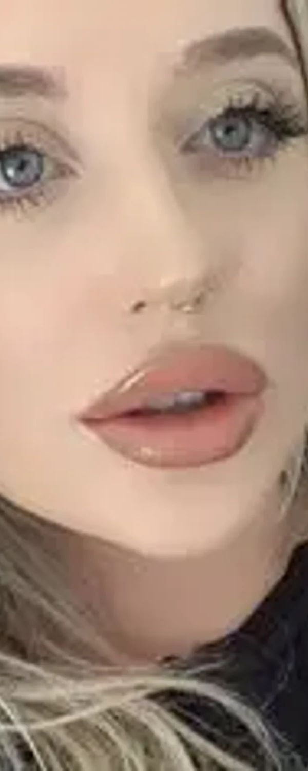 Softerroses OnlyFans photo 1
