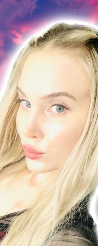 Sofie Skye 🩷 PREMIUM PAGE 💦💦