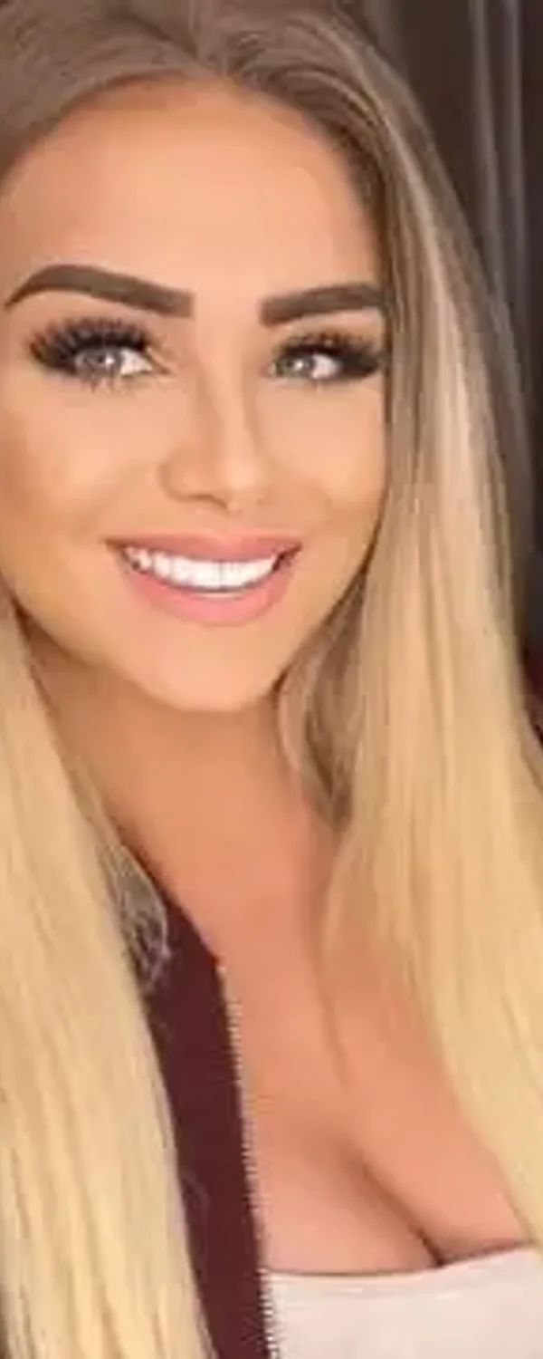 Kellymilana - Naughty Freaky Blonde Girl OnlyFans photo 1