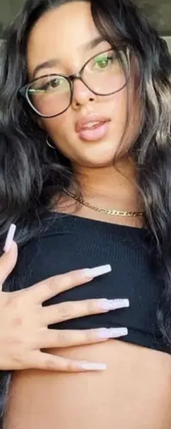 Petitelatinaaa OnlyFans photo 1