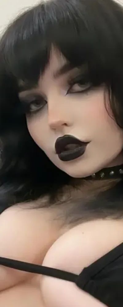Queen Nephilim