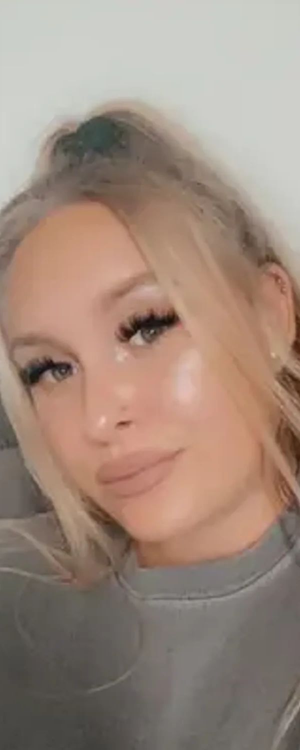 Ellie-louise OnlyFans photo 1