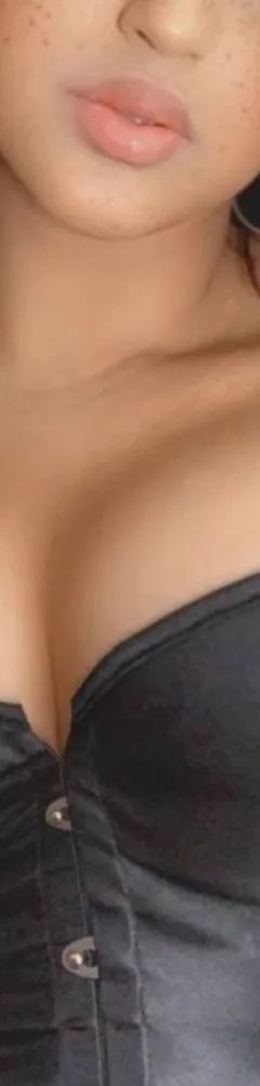 #1 Thick Indian College Girl 🍑 FREE Page!