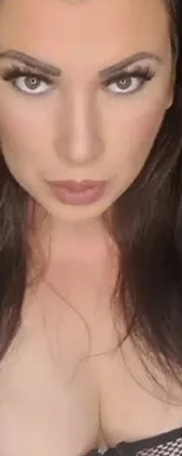 Missscarlett25 OnlyFans photo 1