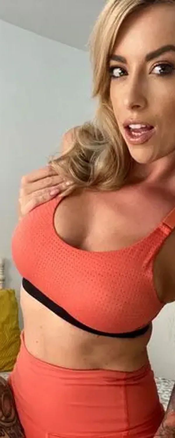 Zoe 💎 VIP OnlyFans photo 1