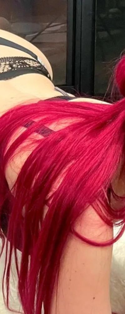 Dakota Hotwife
