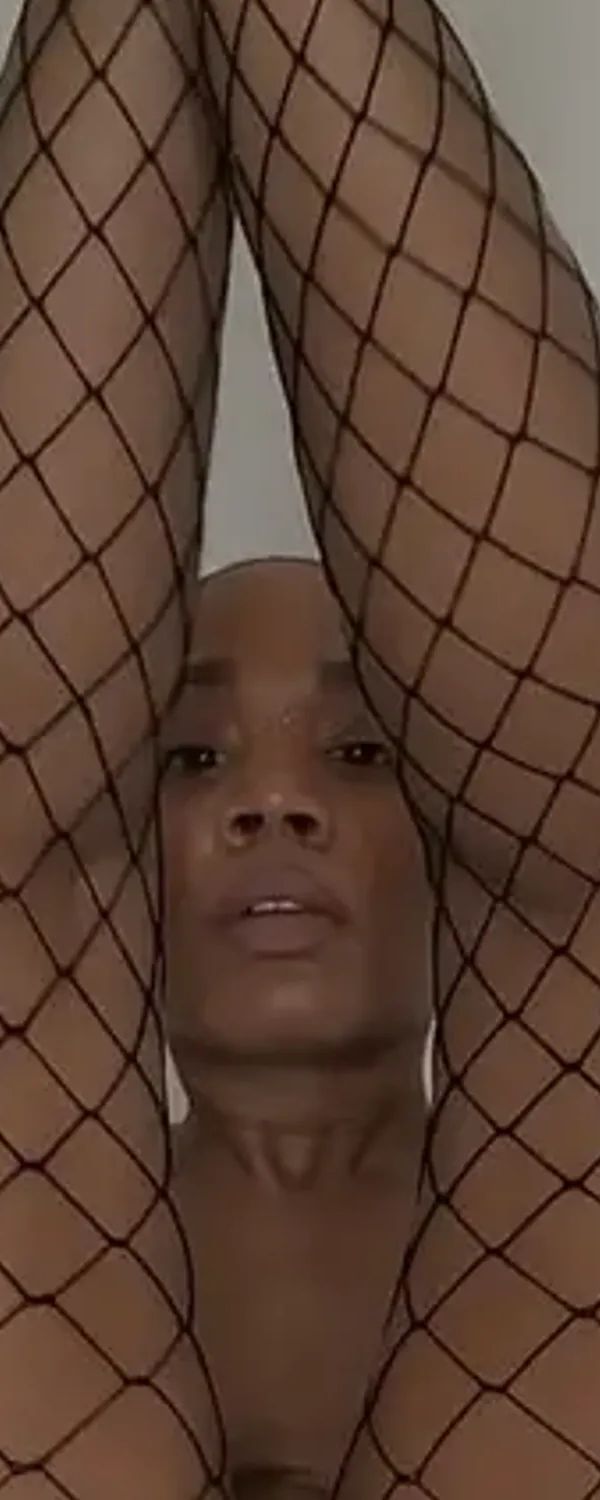Neyontree OnlyFans photo 1