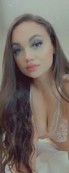 brattybrunette77