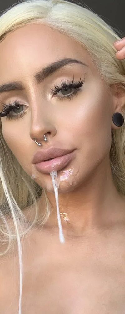 Naomi Woods