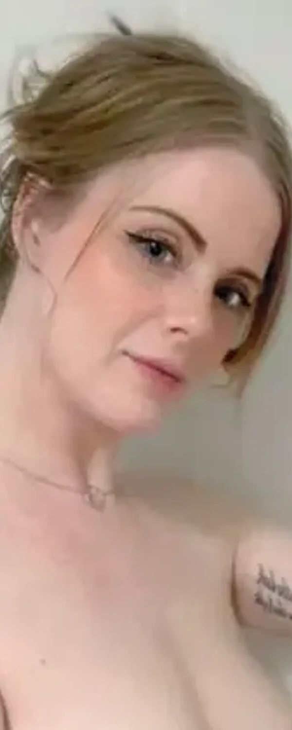✨fawn (free Page) OnlyFans photo 1