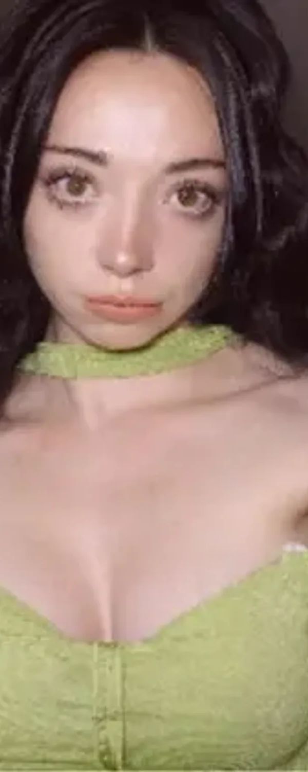 Molly Ramona OnlyFans photo 1