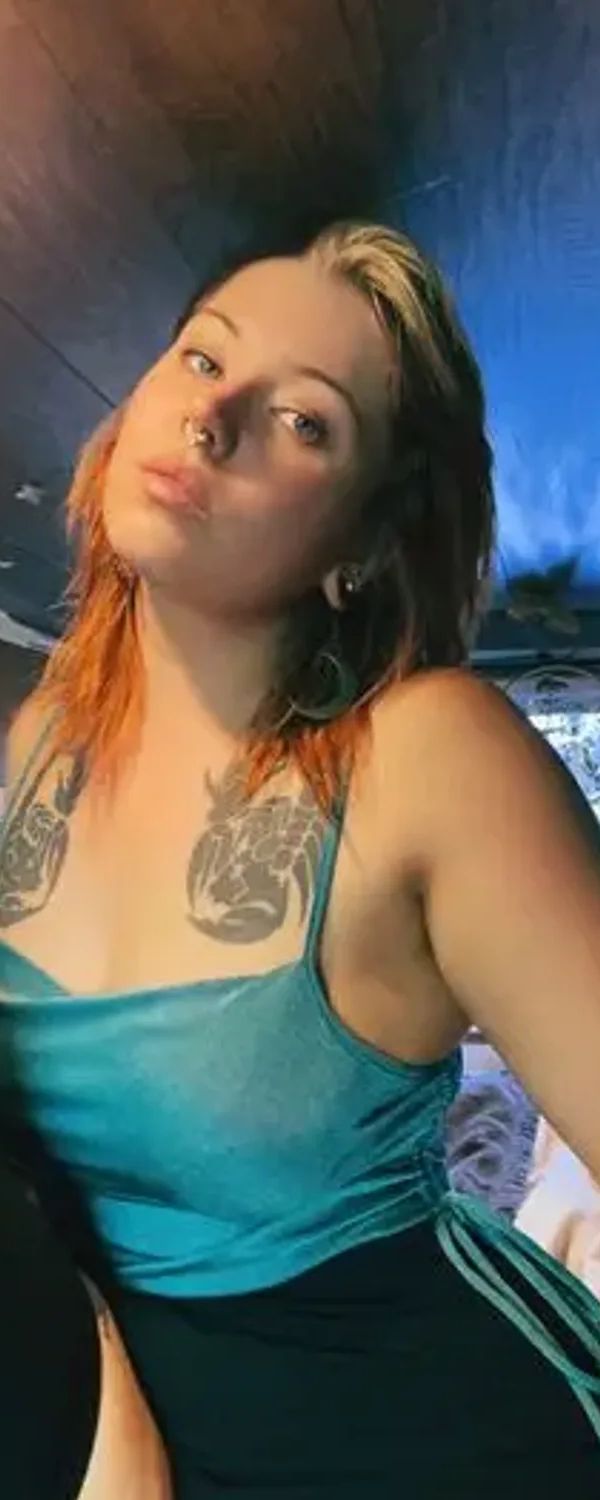 Perfect Poppy OnlyFans photo 1