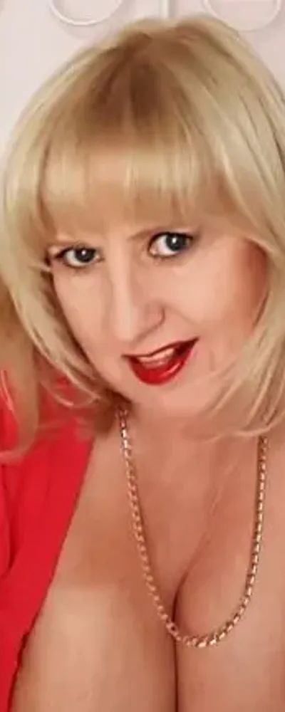 Lorna Blu