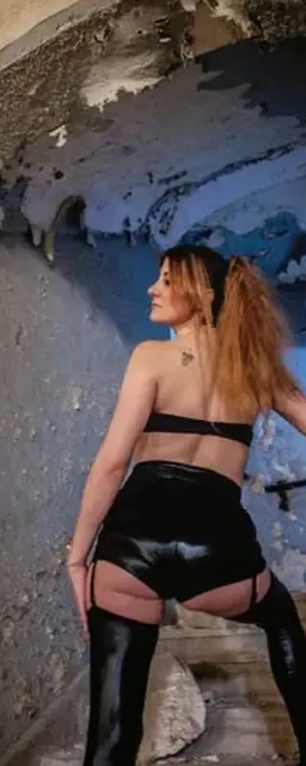 Rebekah Herzberg OnlyFans photo 1