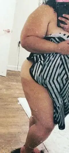 curvyqueenbee