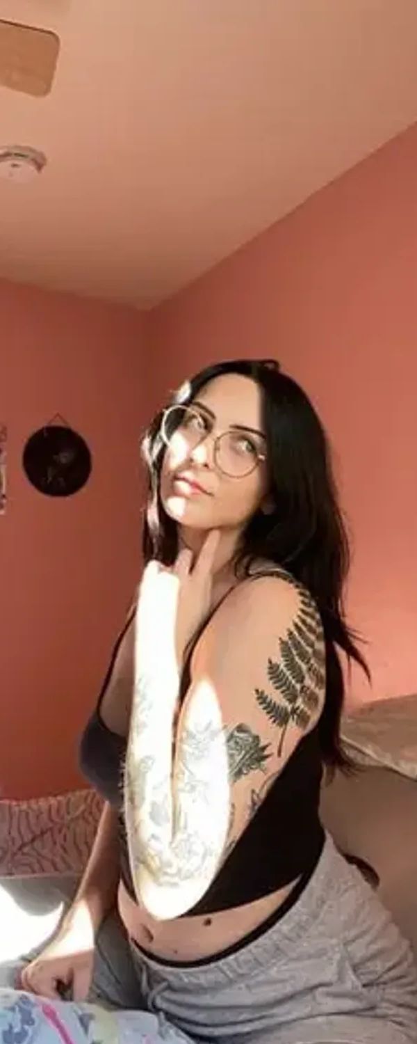 Ashley Lotts OnlyFans photo 1