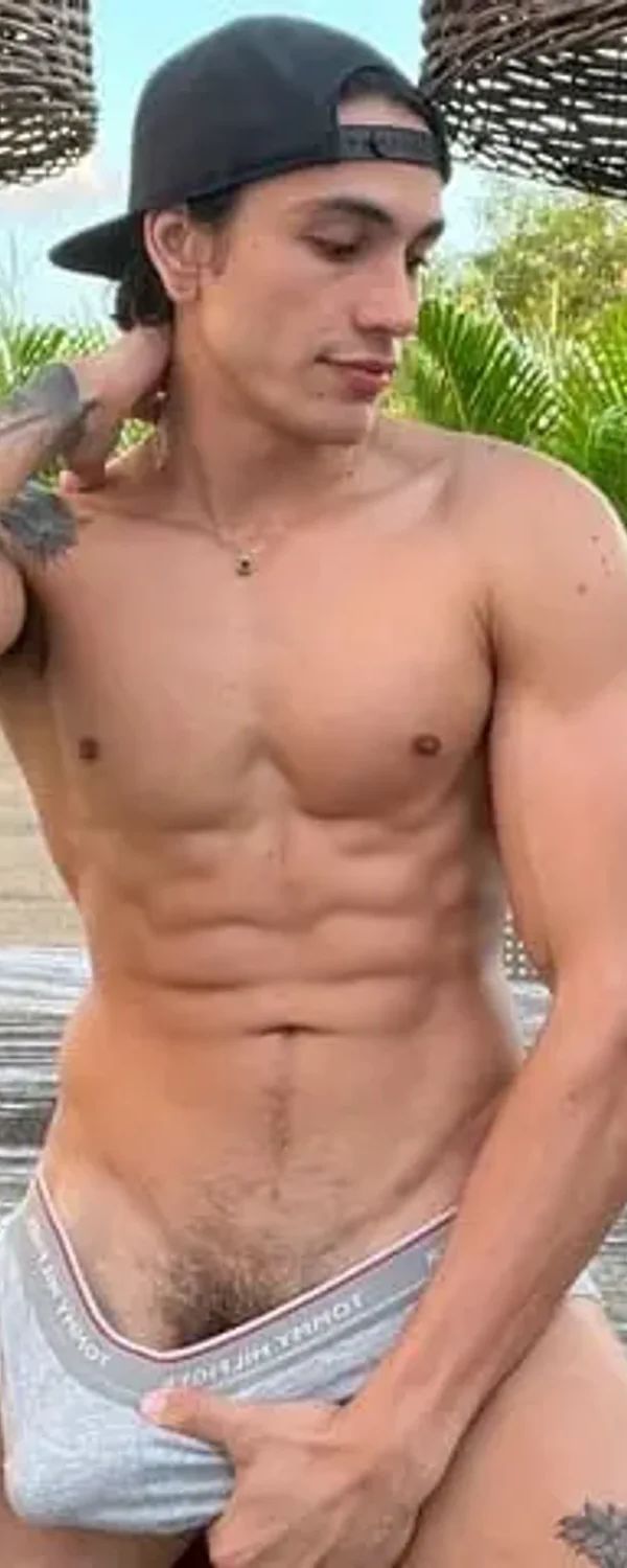 Alejo Pino OnlyFans photo 1