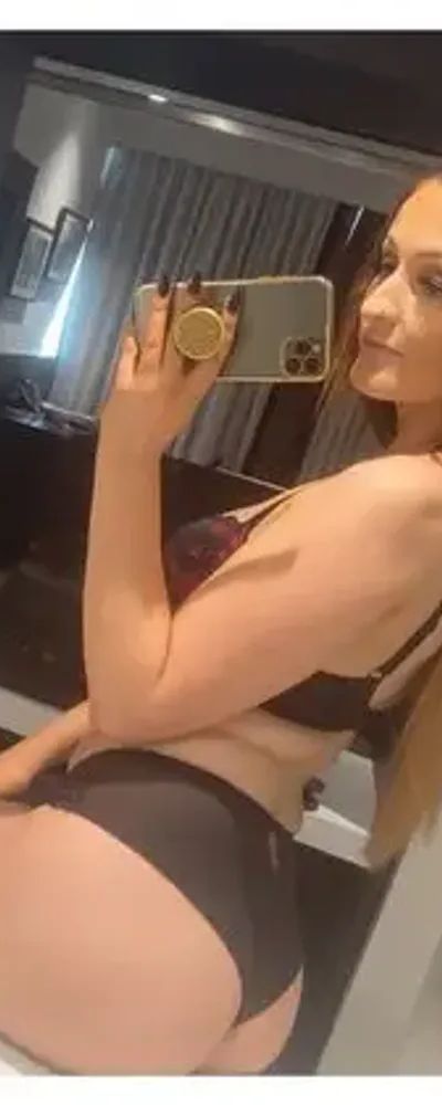 Lucinda Luxe