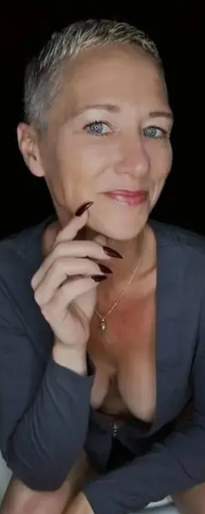 Kiki Deez