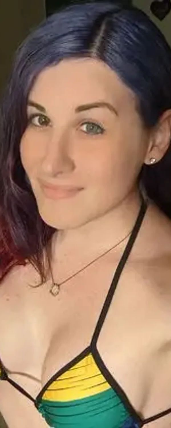 Anne Atomic (free) OnlyFans photo 1