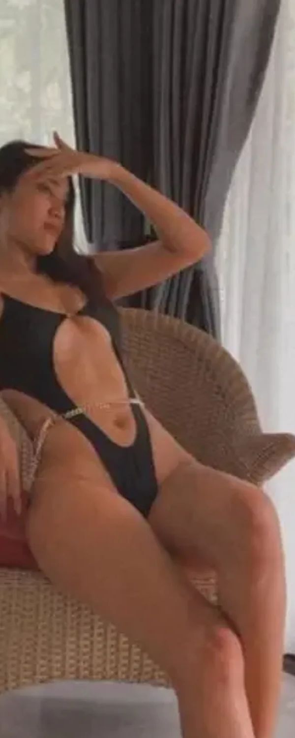 Sirivan Fai OnlyFans photo 1