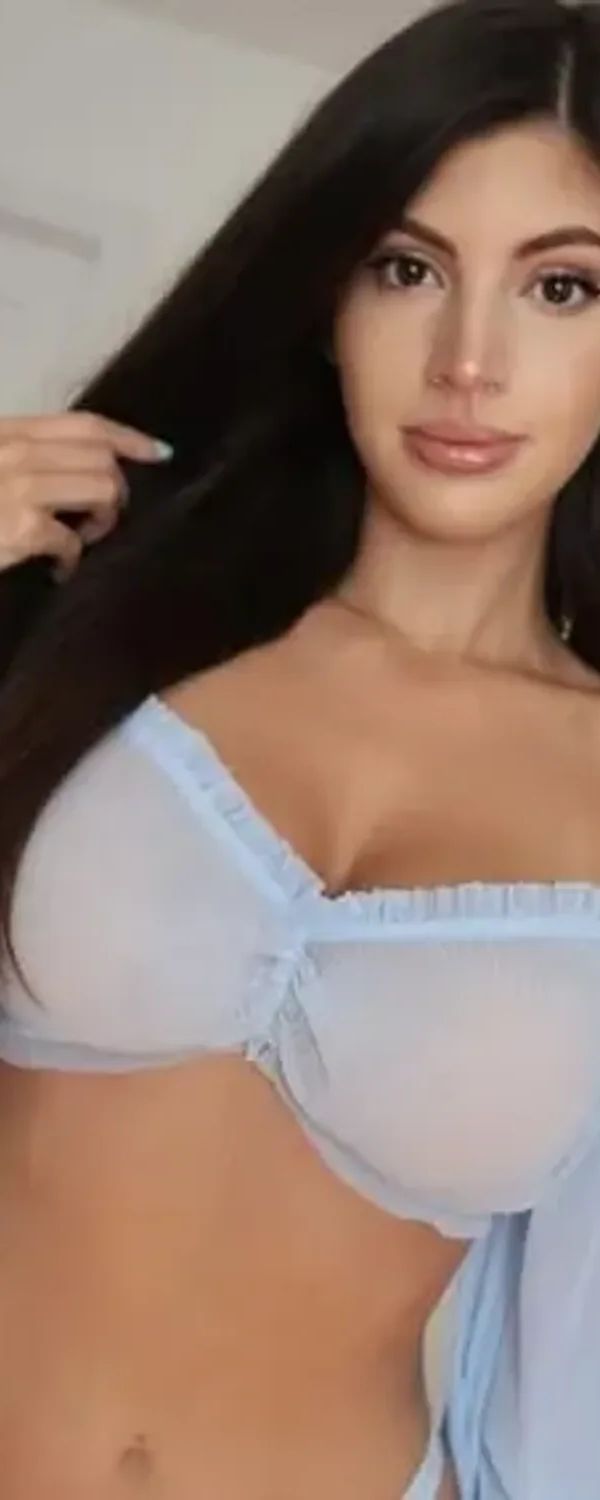 Rosana Hernandez OnlyFans photo 1