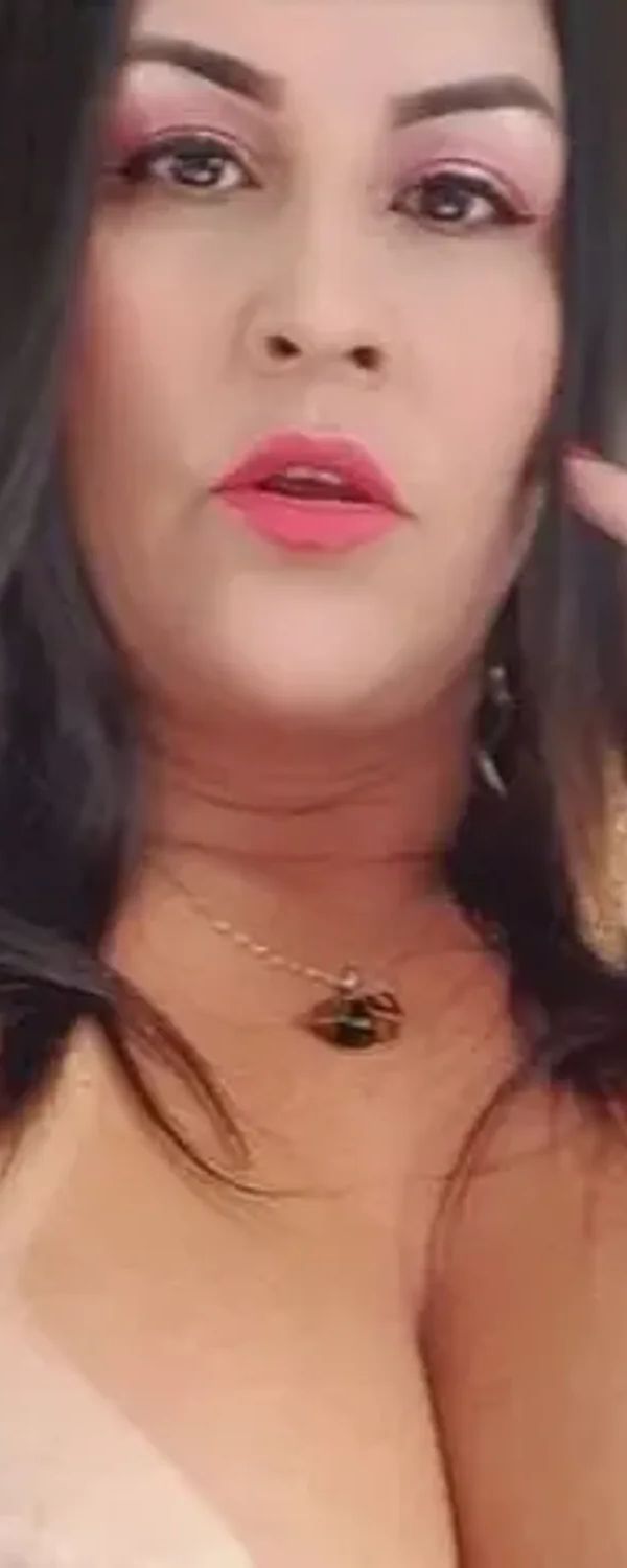 👑kathalina7777ᴛʜᴇ𝐐ᴜᴇᴇɴ Oꜰ📞ᴛʜᴇᴠɪᴅᴇo ᴄᴀʟʟꜱ OnlyFans photo 1